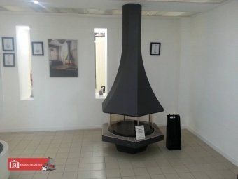 Дровяной камин EOLIA 907 центральный, со стеклом в Воронеже